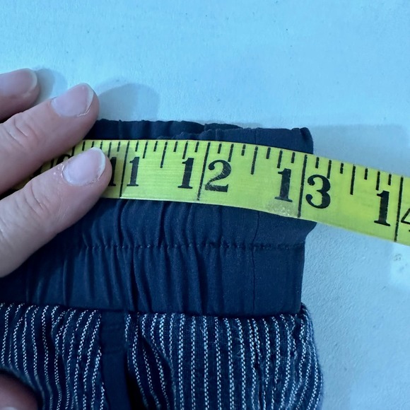 Athleta Bali 100% Linen Pants Navy Blue Striped Relaxed Size 2 - Picture 9 of 10